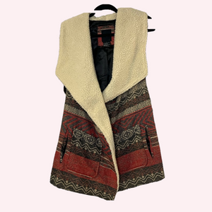 Cardigan multi color with lambs wool type collar. L
B3